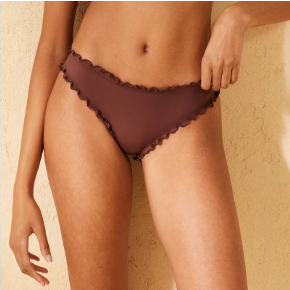 Women's Ruffle Cheeky Bikini Bottom - Shade & Shore new 🆕 - Picture 1 of 5